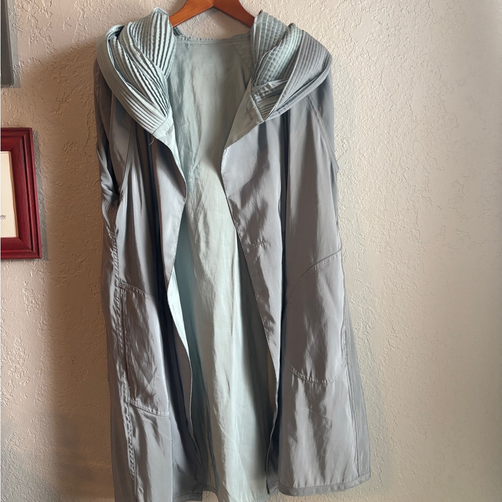 Women's Gray Hooded Jacket